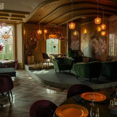 Aurora Hotel Tarnów